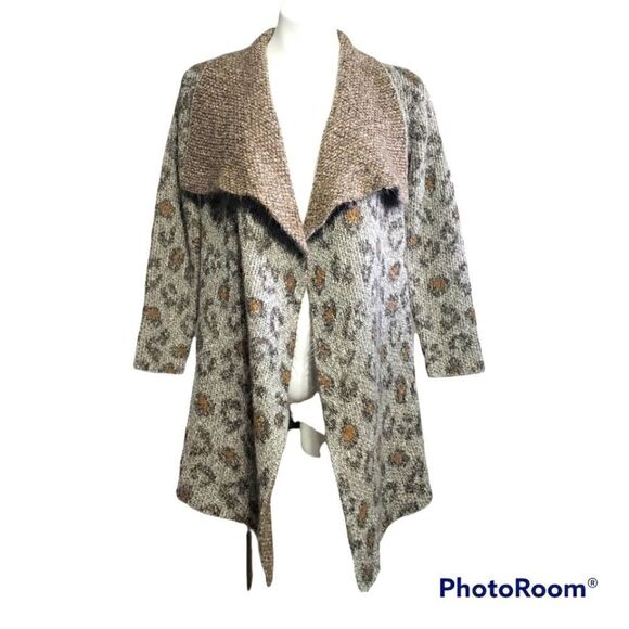 Cupcakes & Cashmere Cardigan Sweater S Leopard print open Front Thick - Picture 1 of 5